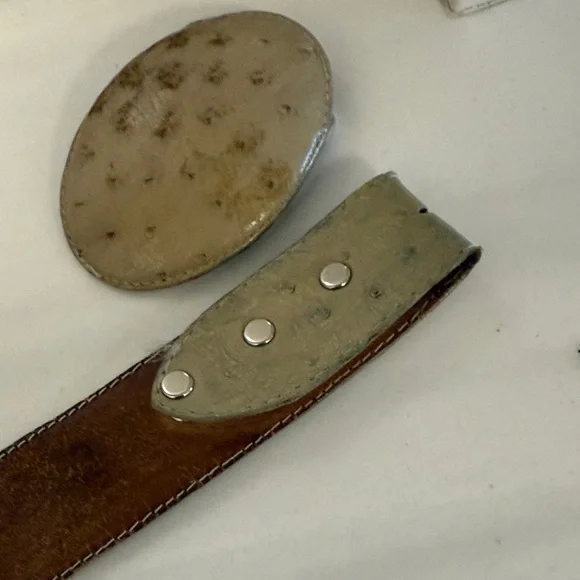 🦋 Original Ostrich Leather Belt - Cream. With removable Buckle.few blemishes. - Picture 5 of 6